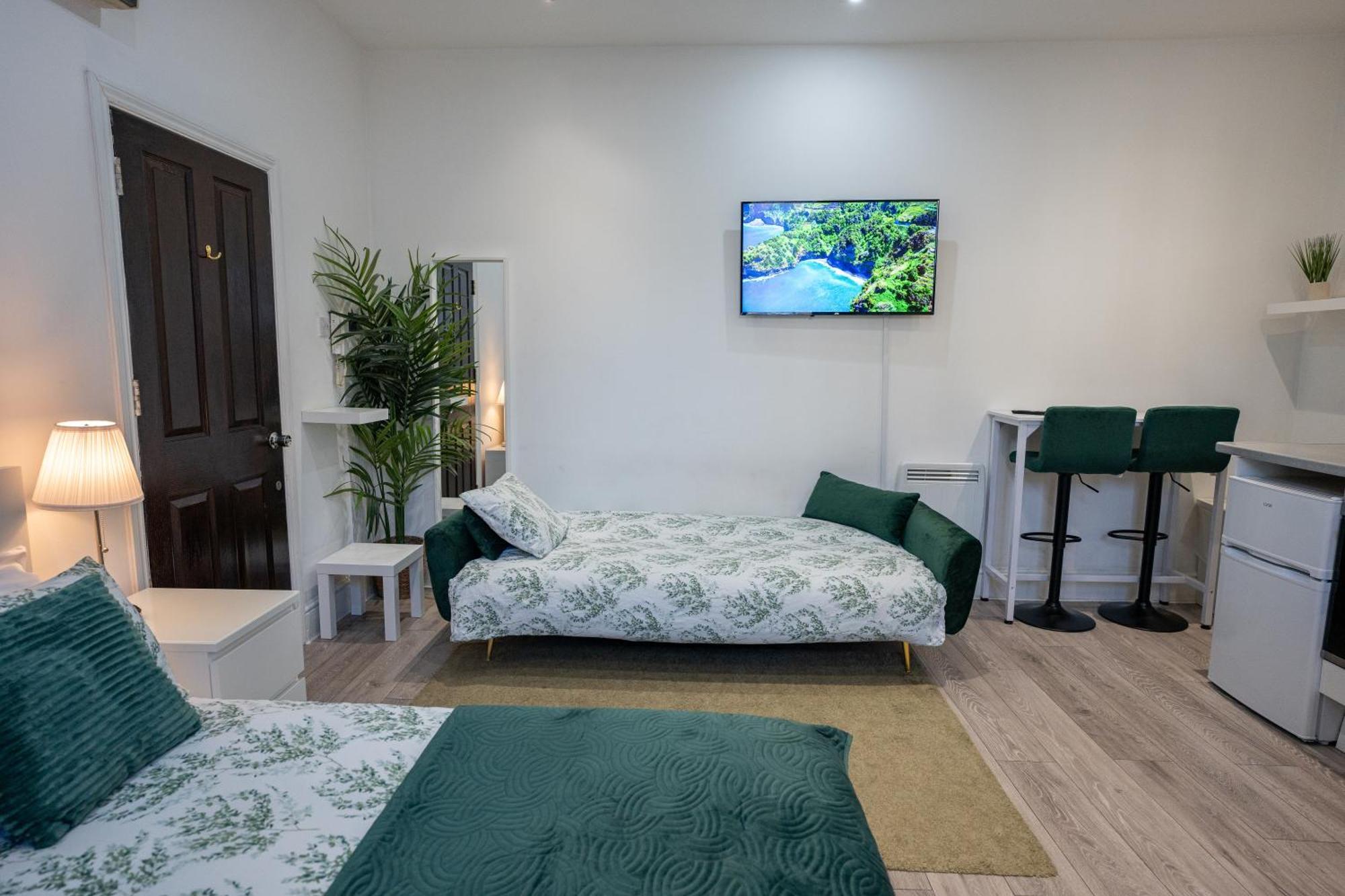 Beautiful Flat In Hackney Next To Overground Station Apartment