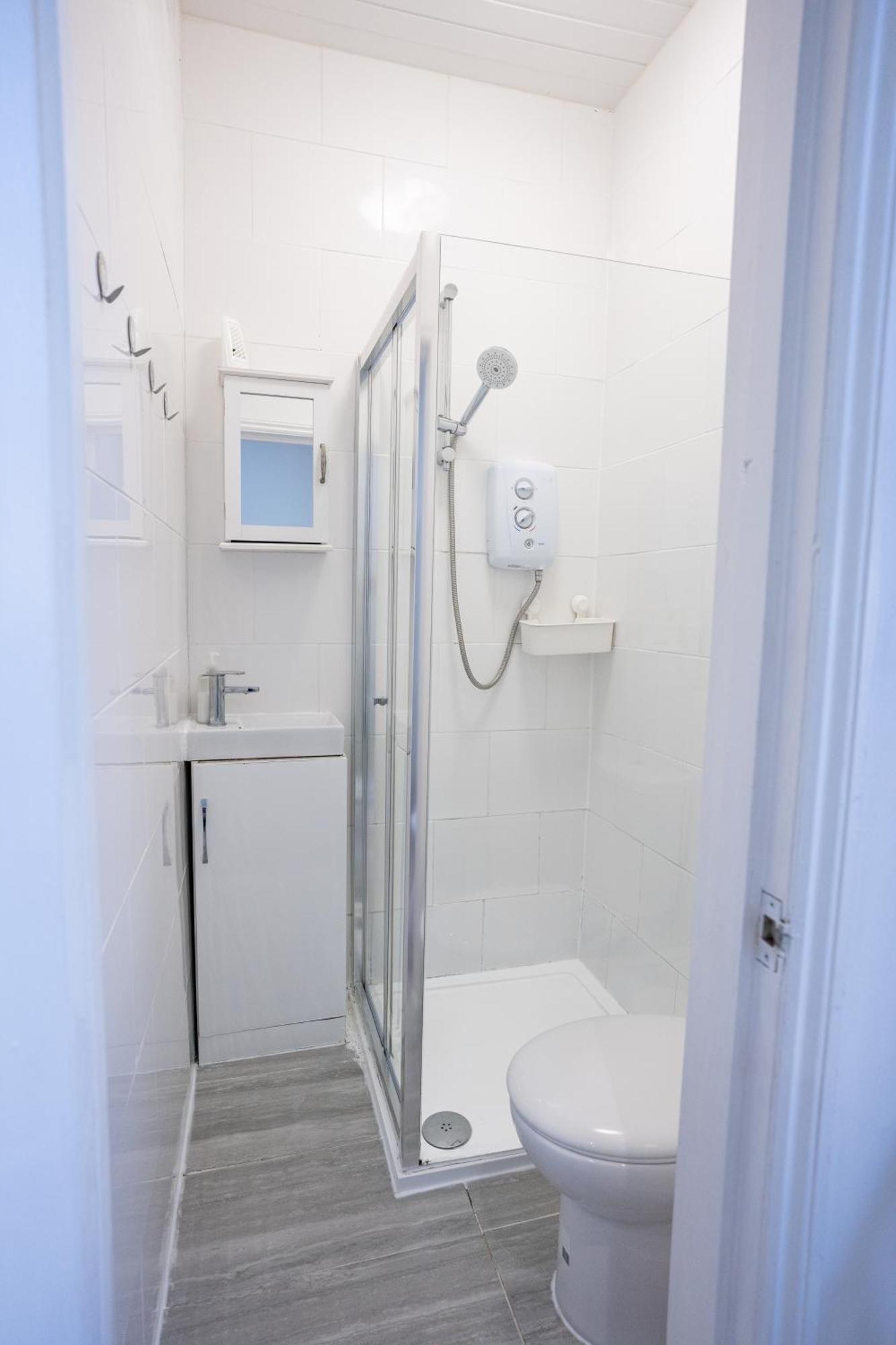 Apartment Beautiful Flat In Hackney Next To Overground Station London